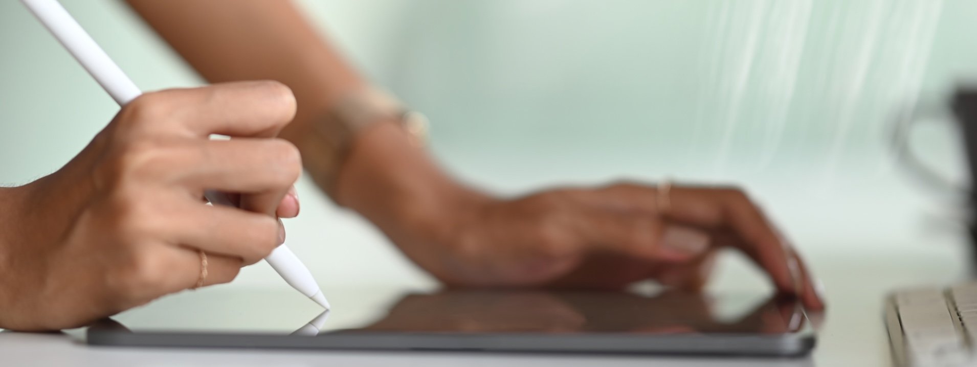 research-footer